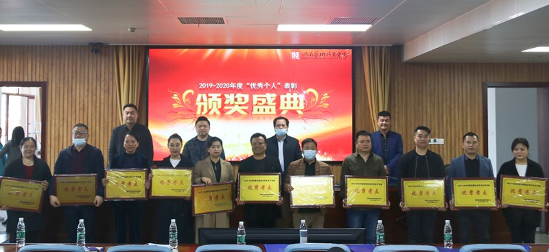 懷化吉光琴行有限公司,懷化吉光琴行,懷化鋼琴，懷化琴行，懷化雅馬哈鋼琴